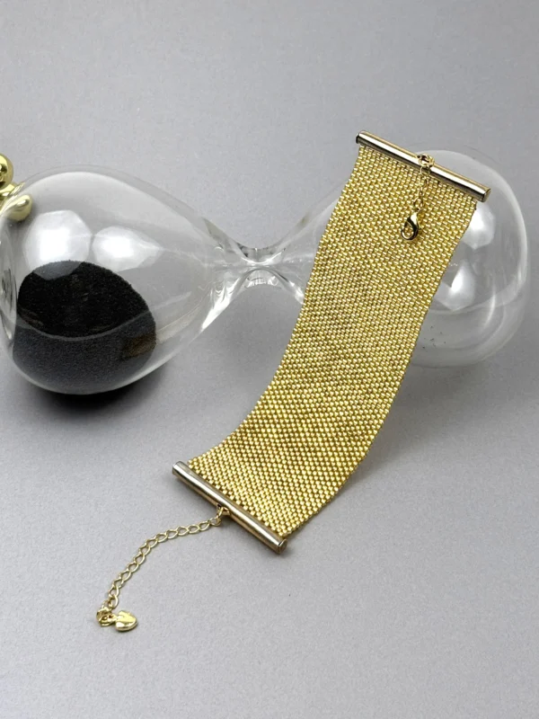 Adjustable-Golden-Splendor-Bracelet-handmade-with-Miyuki-glass-beads