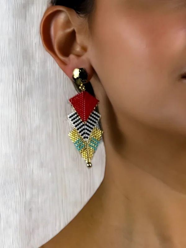 Spike-earrings-handcrafted-with-Miyuki-glass-beads-woven-piece-shape-of-a-wheat-spike