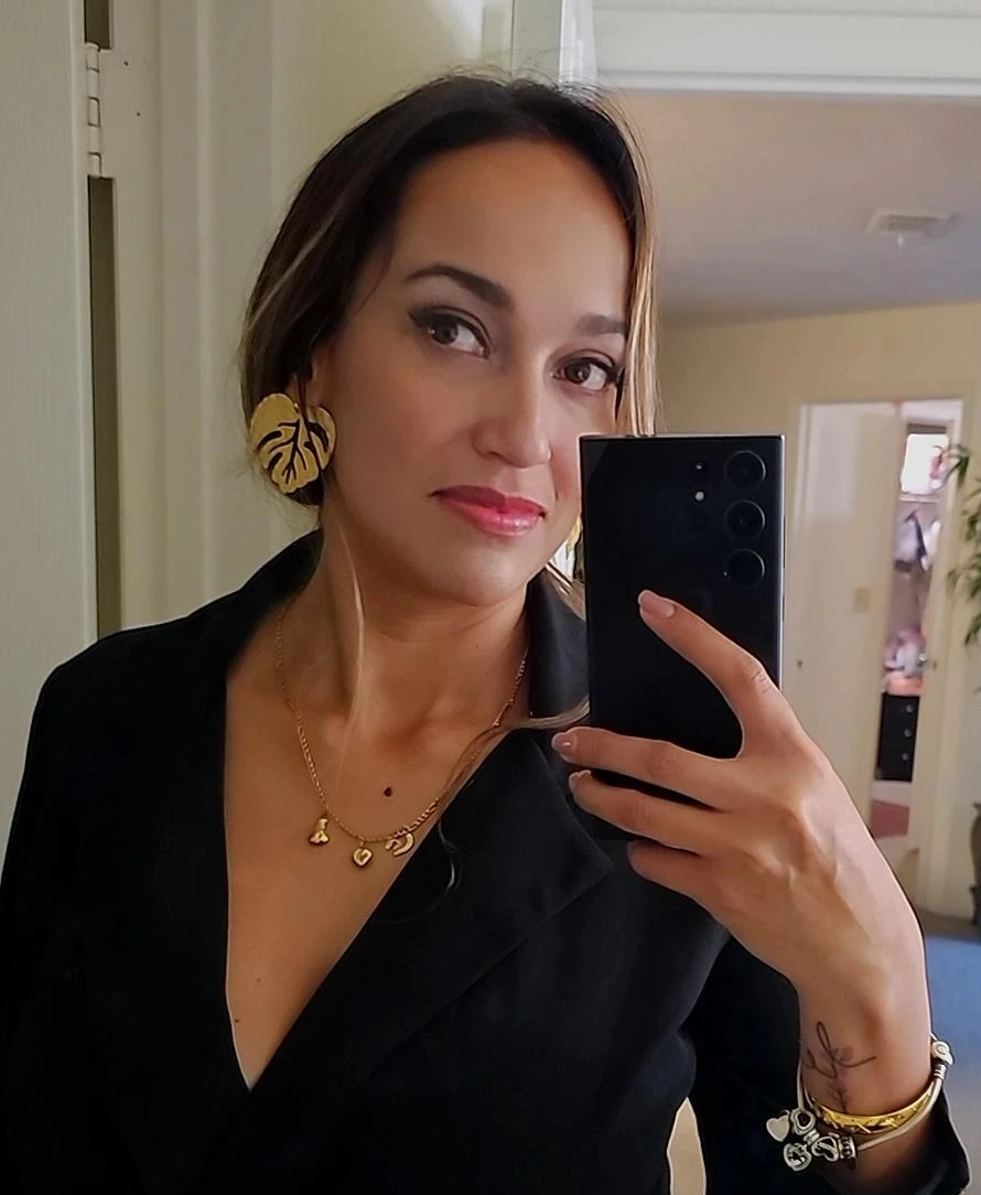 Angela-Morales